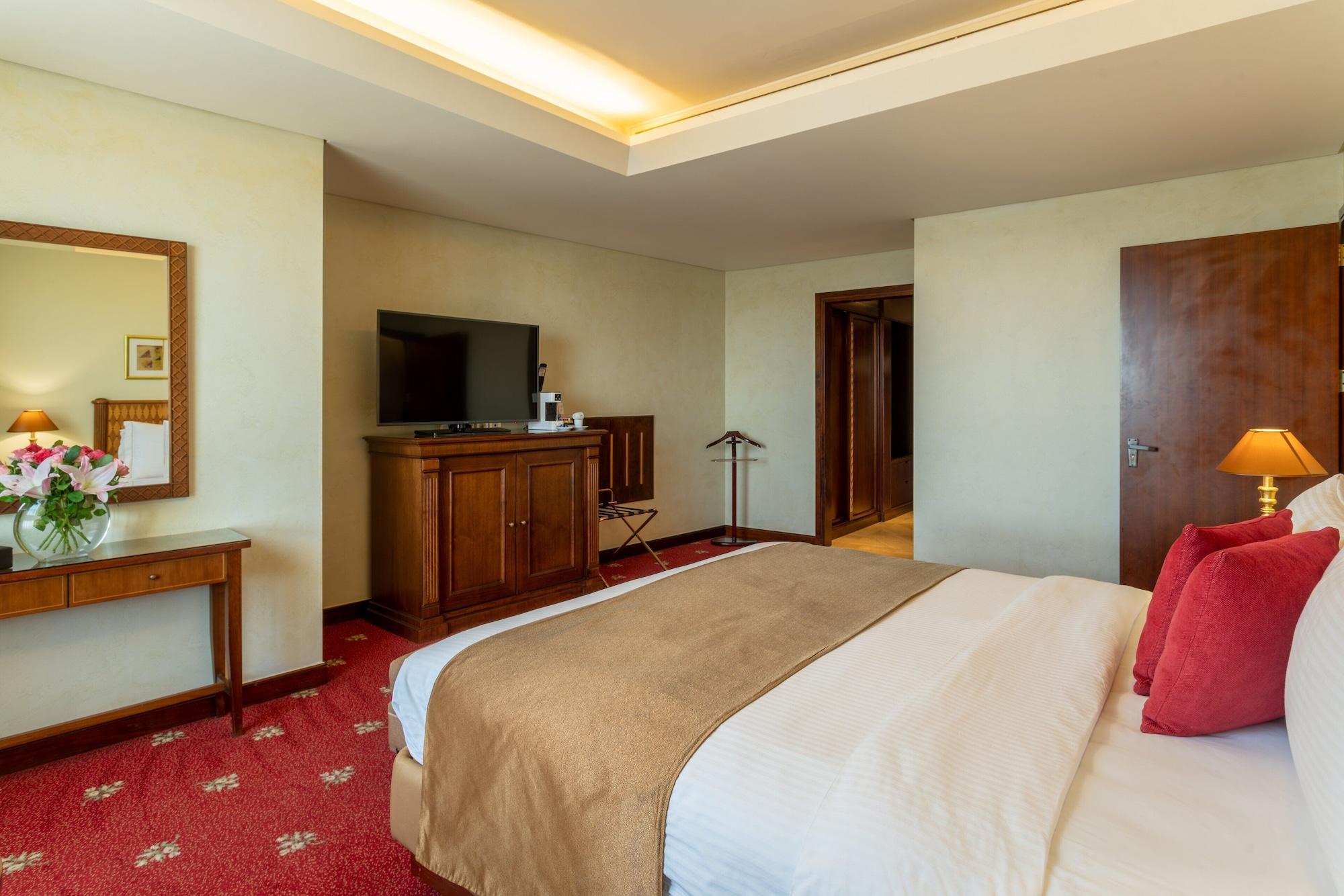 Hotel Le Royal Amman Zewnętrze zdjęcie